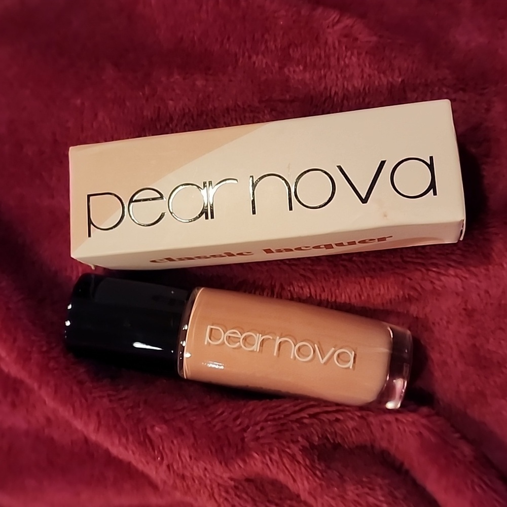 Pear Nova Mood Bloom Vegan Nail Polish Lacquer NWOT Dusty Rose Creme Color